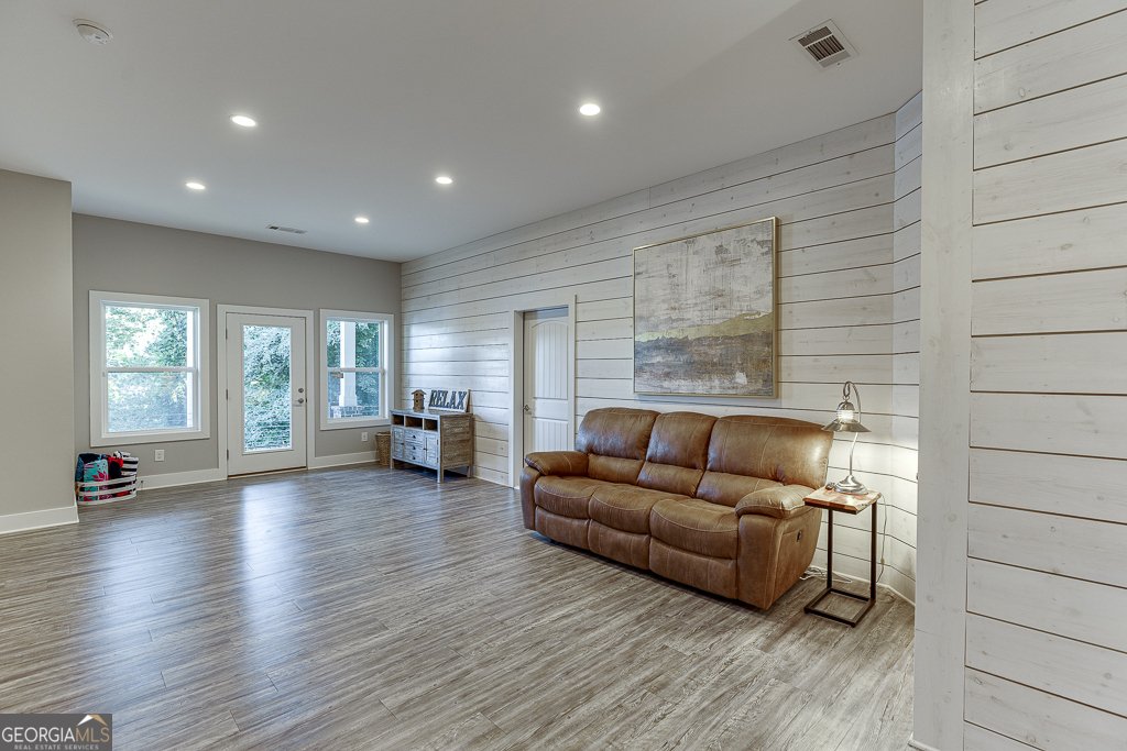 3441 Shoreland Drive Buford - 58