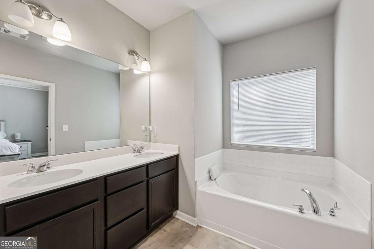 760 Mccart Road Lawrenceville - 12