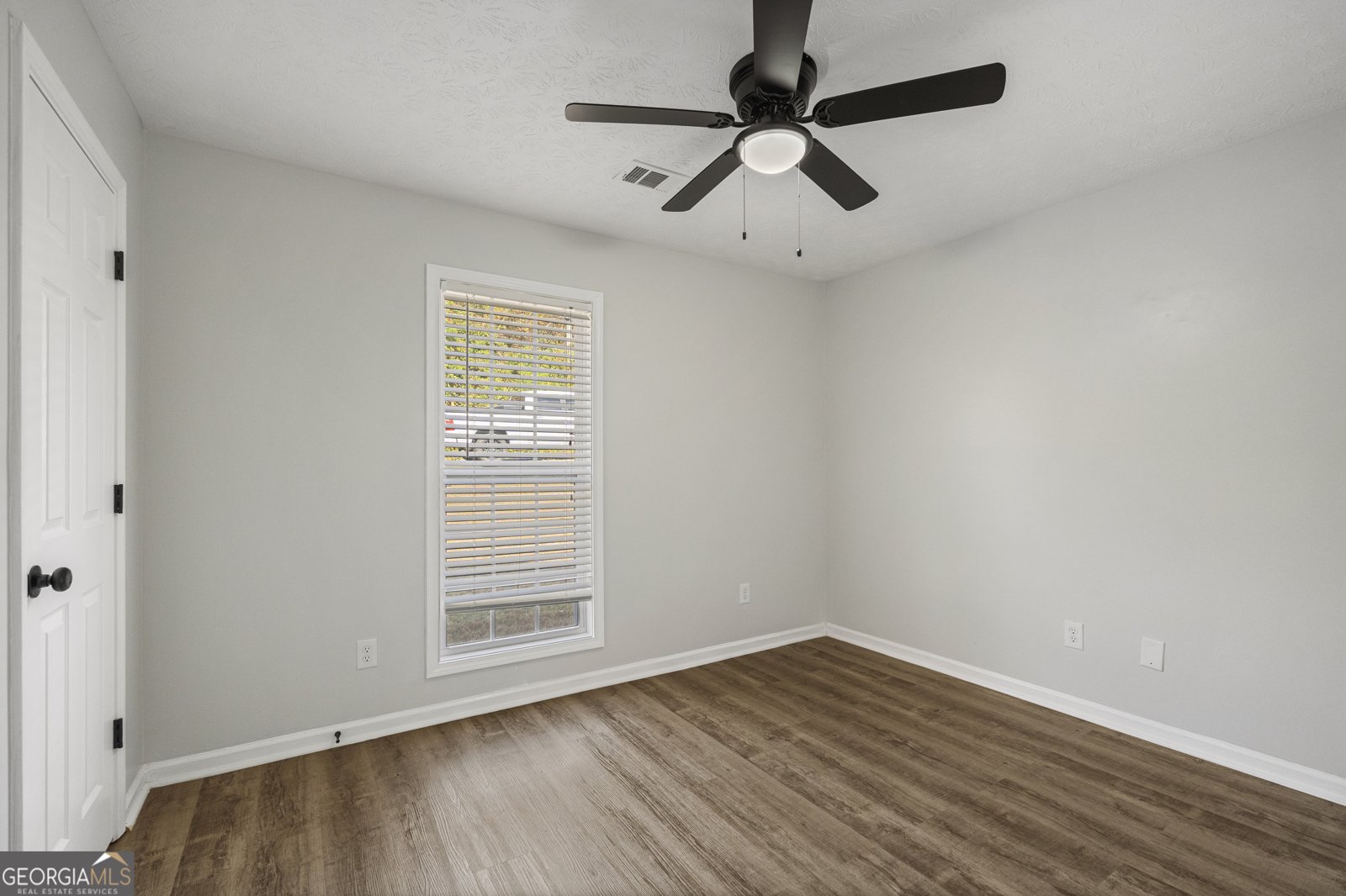 6782 Mitchell Road Columbus - 14