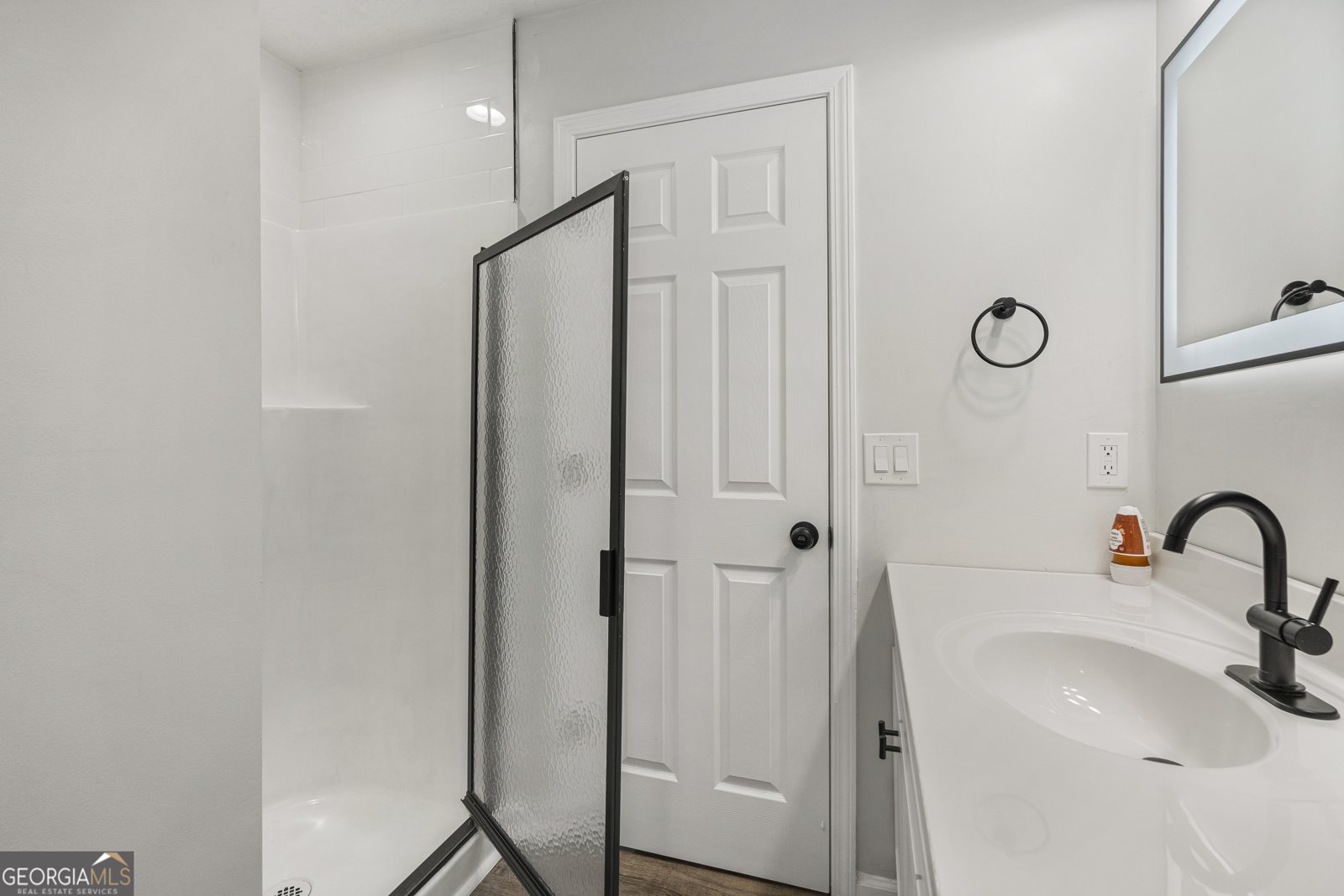 6782 Mitchell Road Columbus - 17