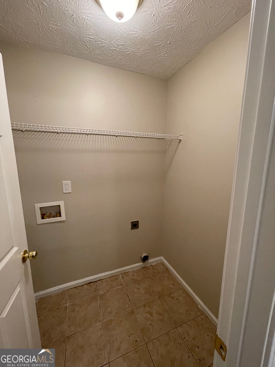 55 The Falls Boulevard Covington - 10