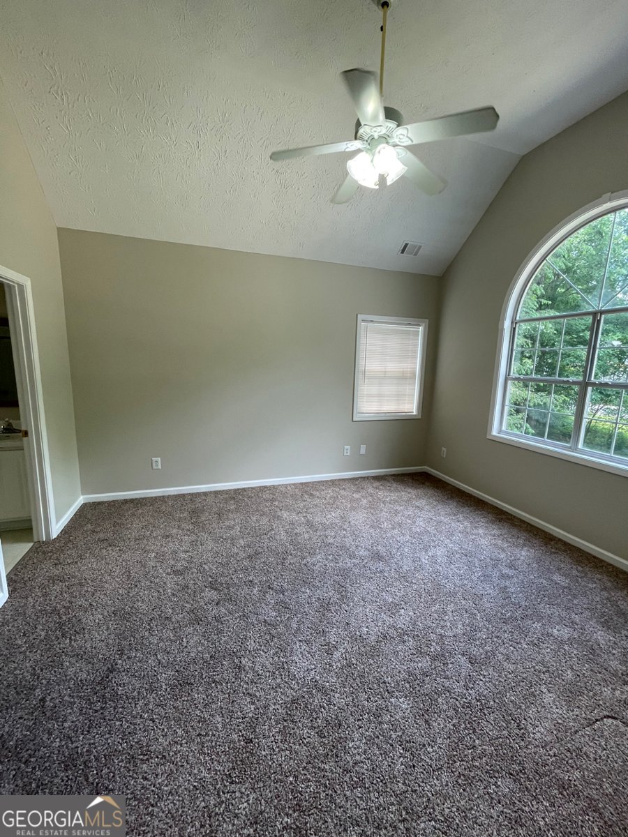 55 The Falls Boulevard Covington - 12