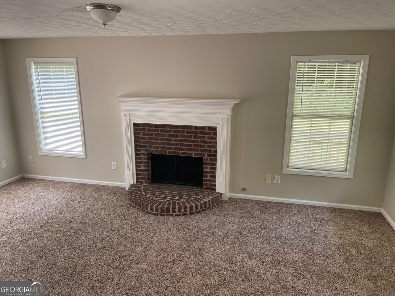 55 The Falls Boulevard Covington - 4