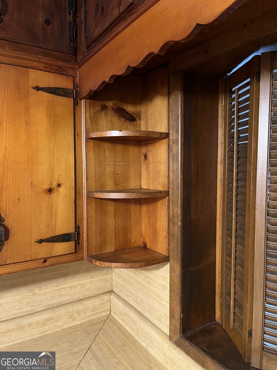 743 Brookwood Drive Forest Park - 21