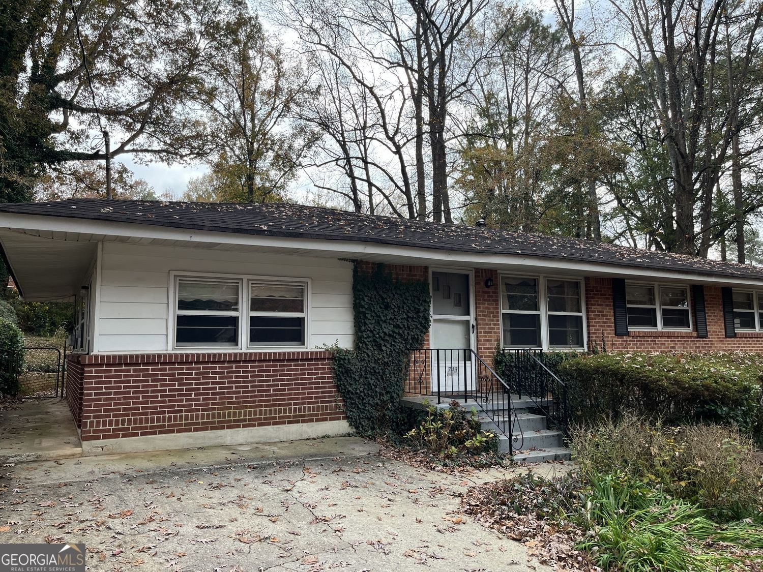 743 Brookwood Drive Forest Park - 3