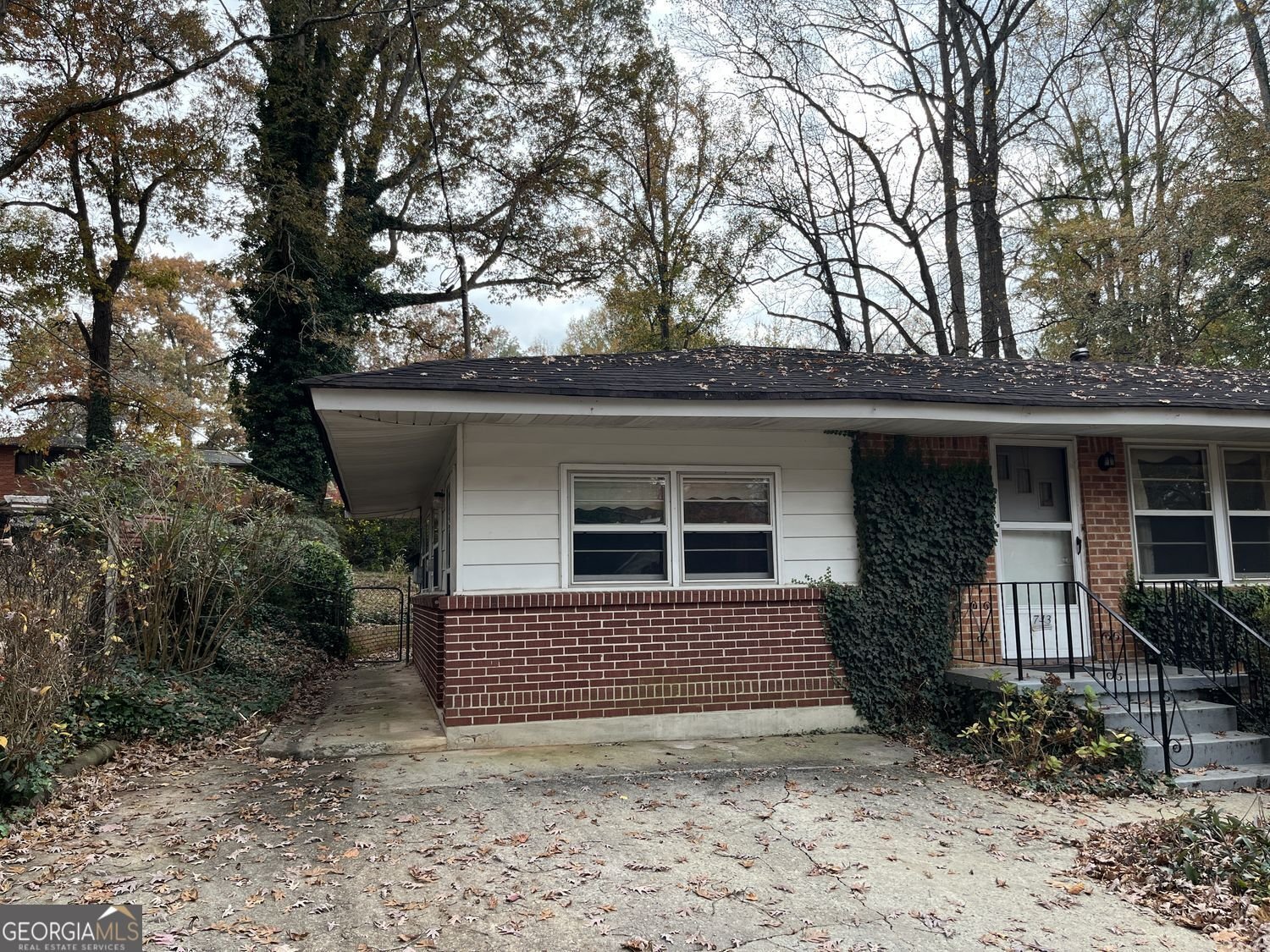 743 Brookwood Drive Forest Park - 4