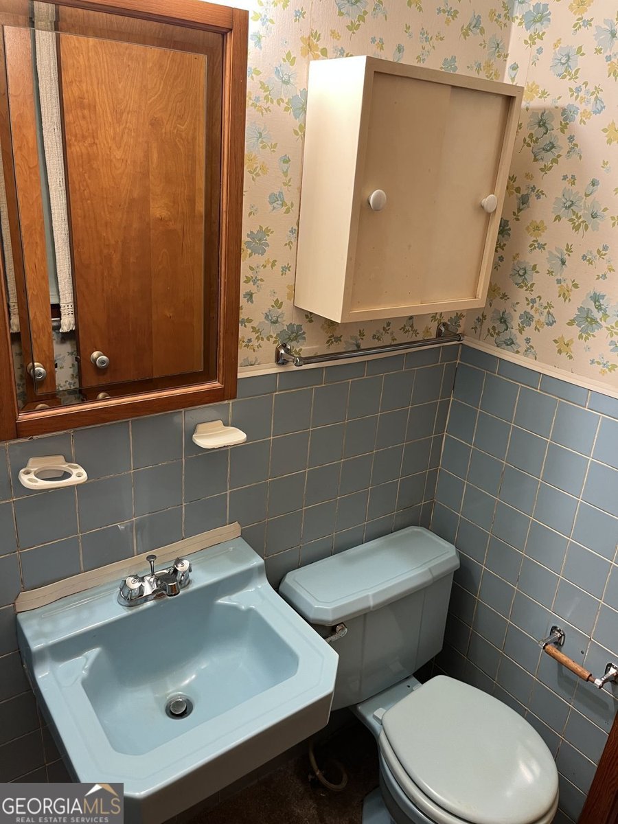 743 Brookwood Drive Forest Park - 40