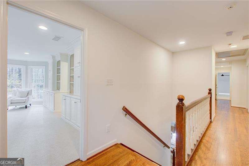 200 Cameron Ridge Drive Atlanta - 28