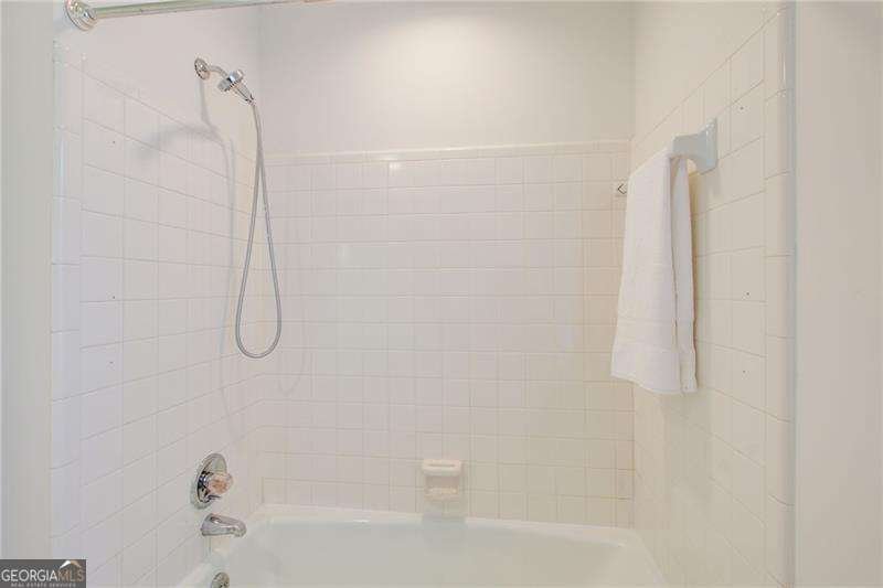 200 Cameron Ridge Drive Atlanta - 39