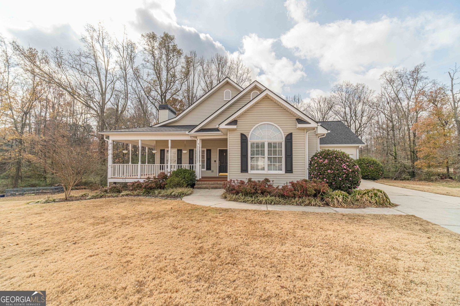 4998 Planters Way Flowery Branch - 1
