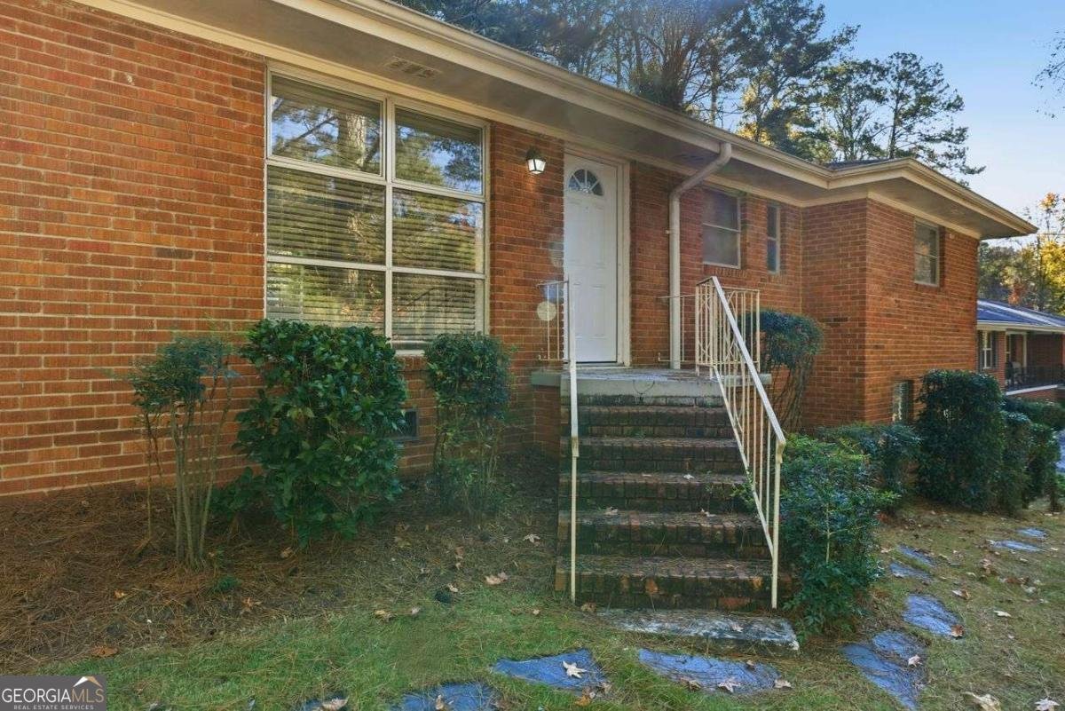 448 THACKERY Place Atlanta - 10
