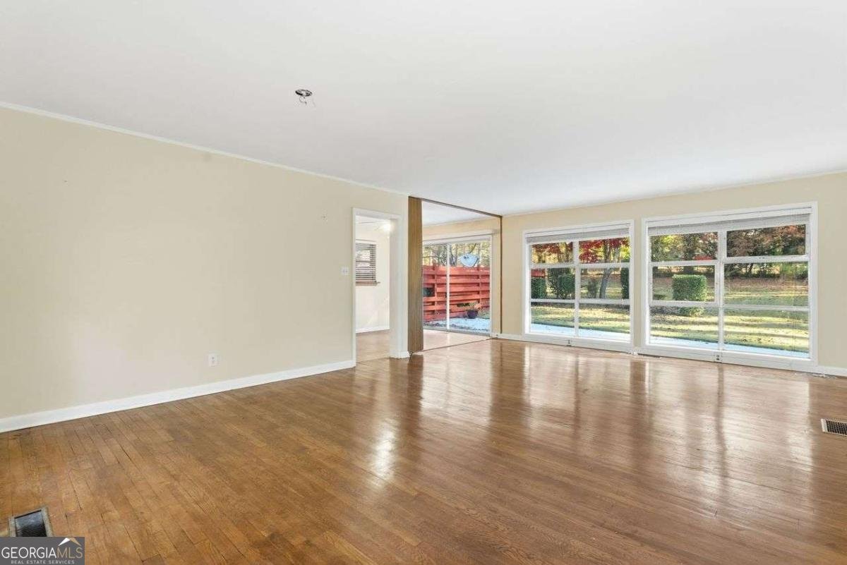 448 THACKERY Place Atlanta - 12