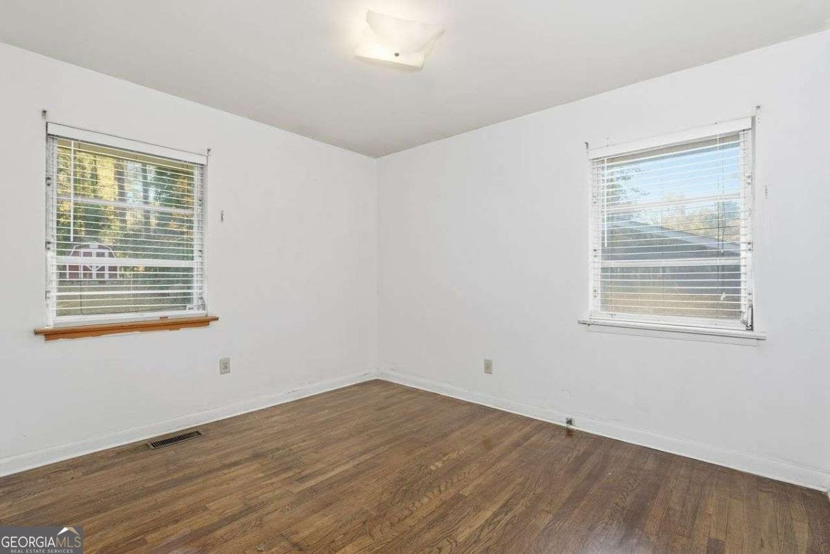 448 THACKERY Place Atlanta - 25