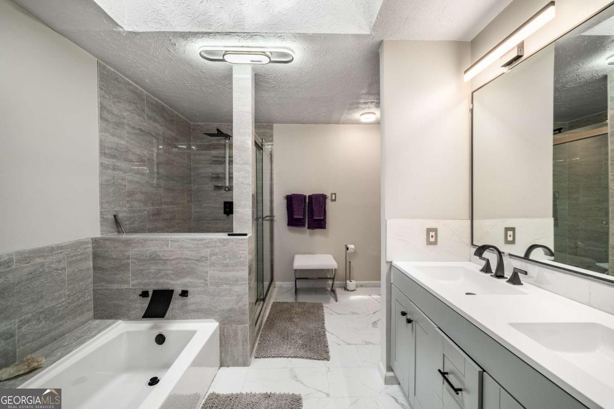 4400 Celebration Drive Atlanta - 4