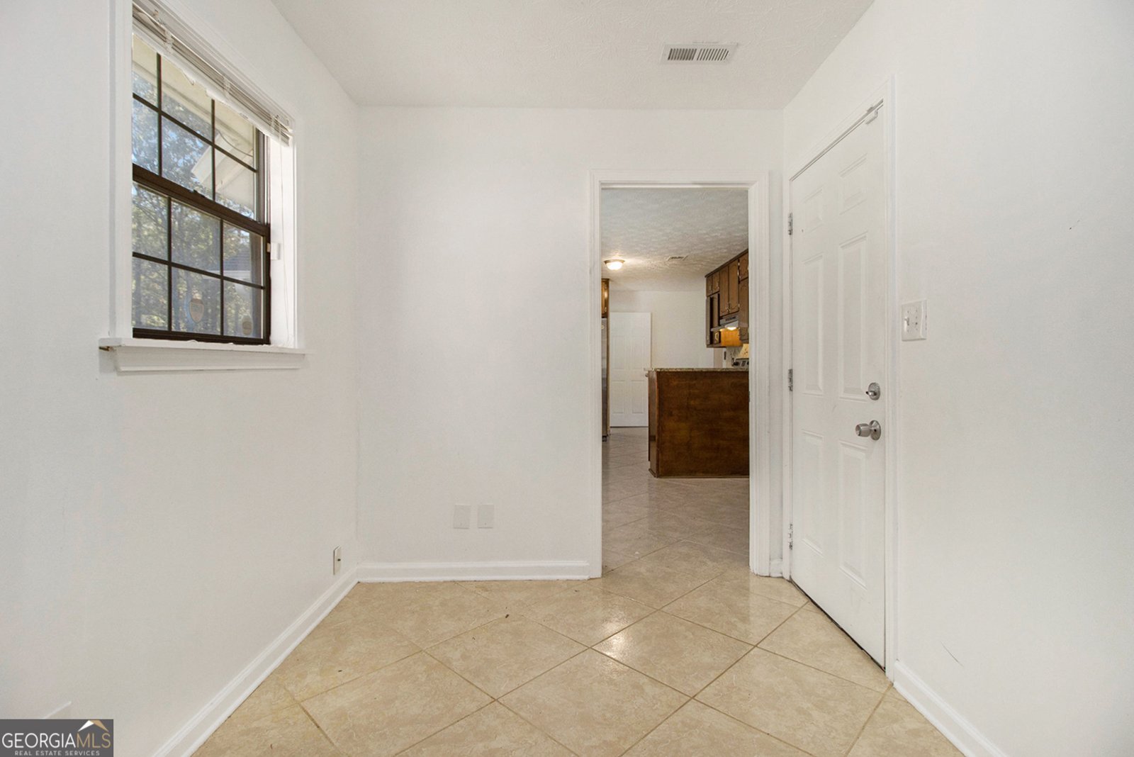 1110 Estates Court Stockbridge - 1