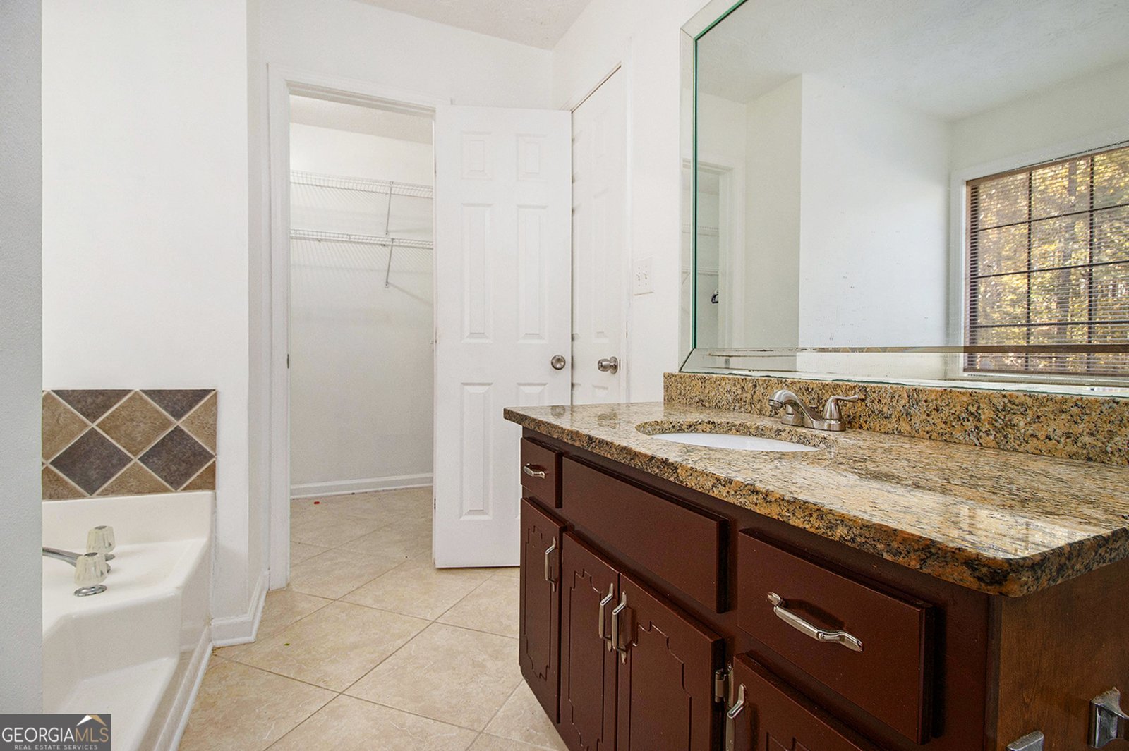 1110 Estates Court Stockbridge - 11