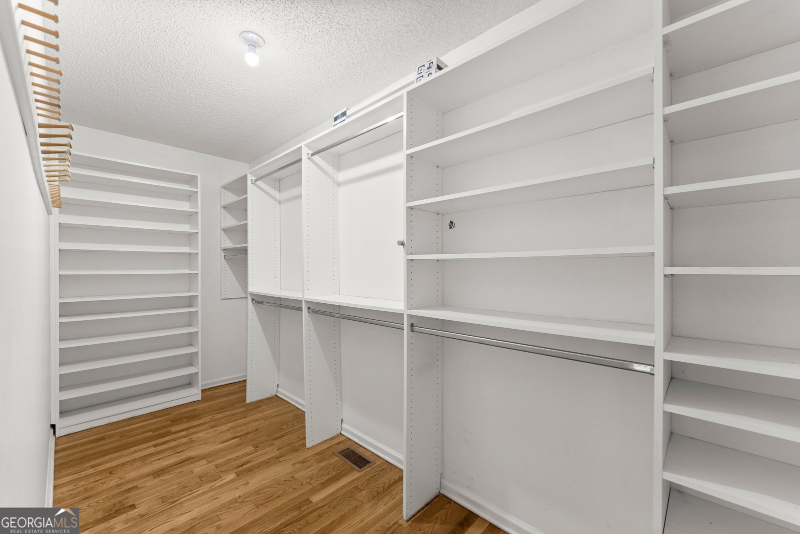 81 Heather Way Cleveland - main photo