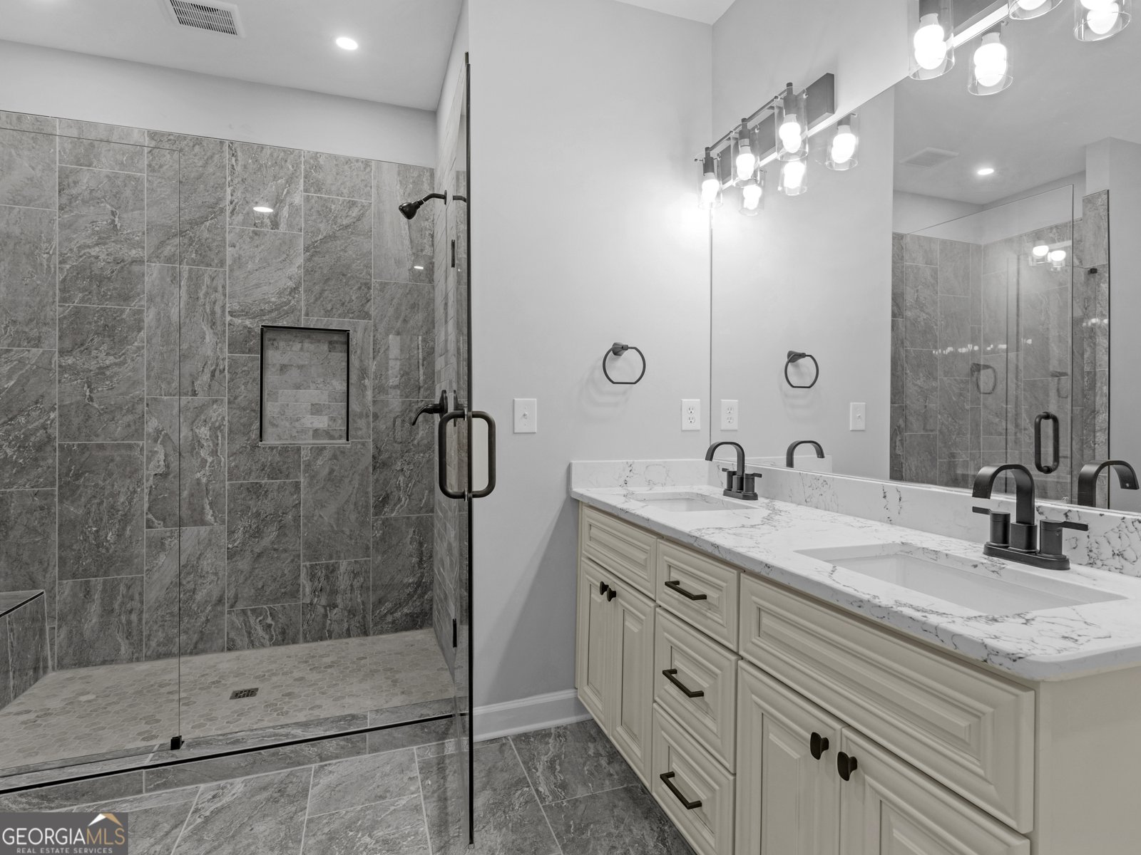 420 Highway 87 Flovilla - 13