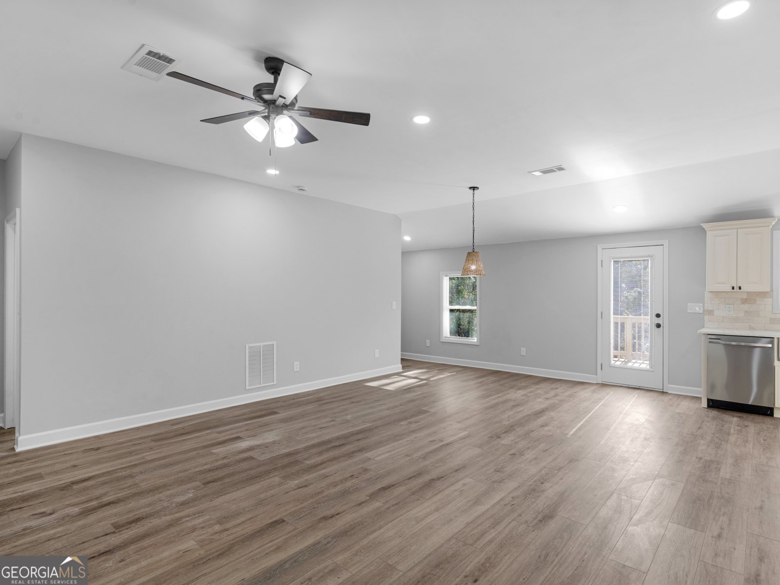 420 Highway 87 Flovilla - 4