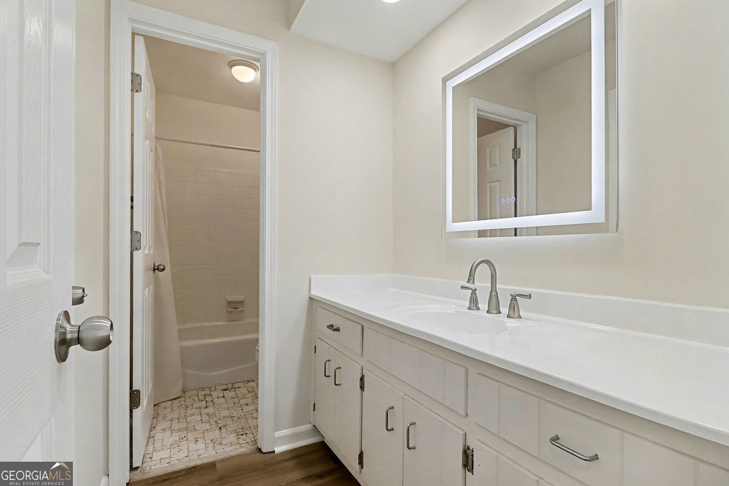 1110 Lake Drive Roswell - 14