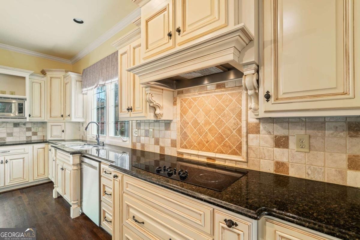 3967 Sweet Bottom Drive Duluth - 66