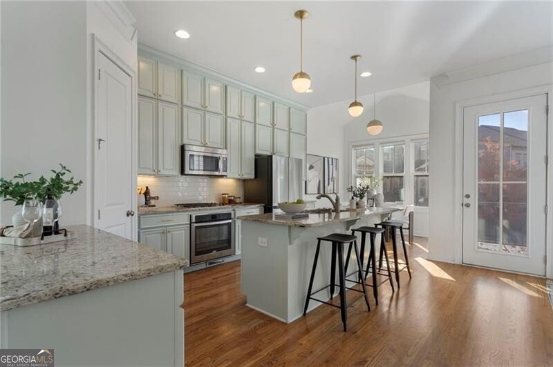 813 East Avenue Atlanta - 17