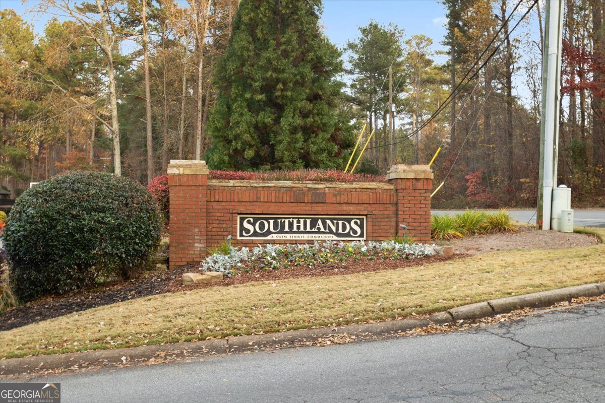 5305 Shotwell Court Woodstock - 30