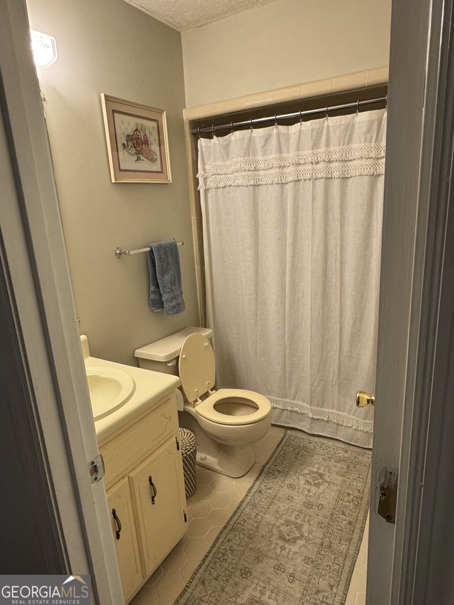 1704 Aimwell Road Vidalia - 28