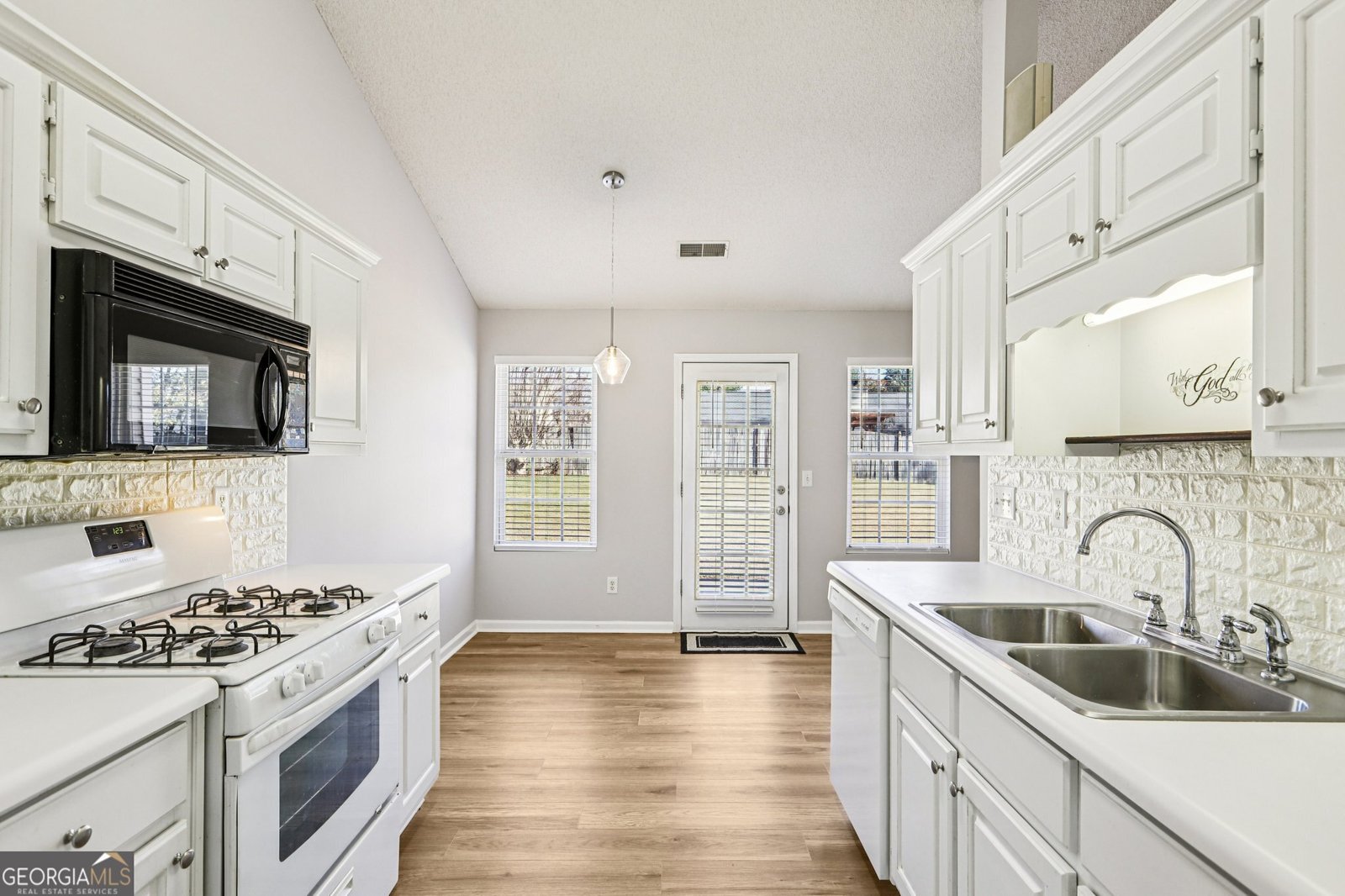 2425 Fort Daniels Drive Dacula - 11