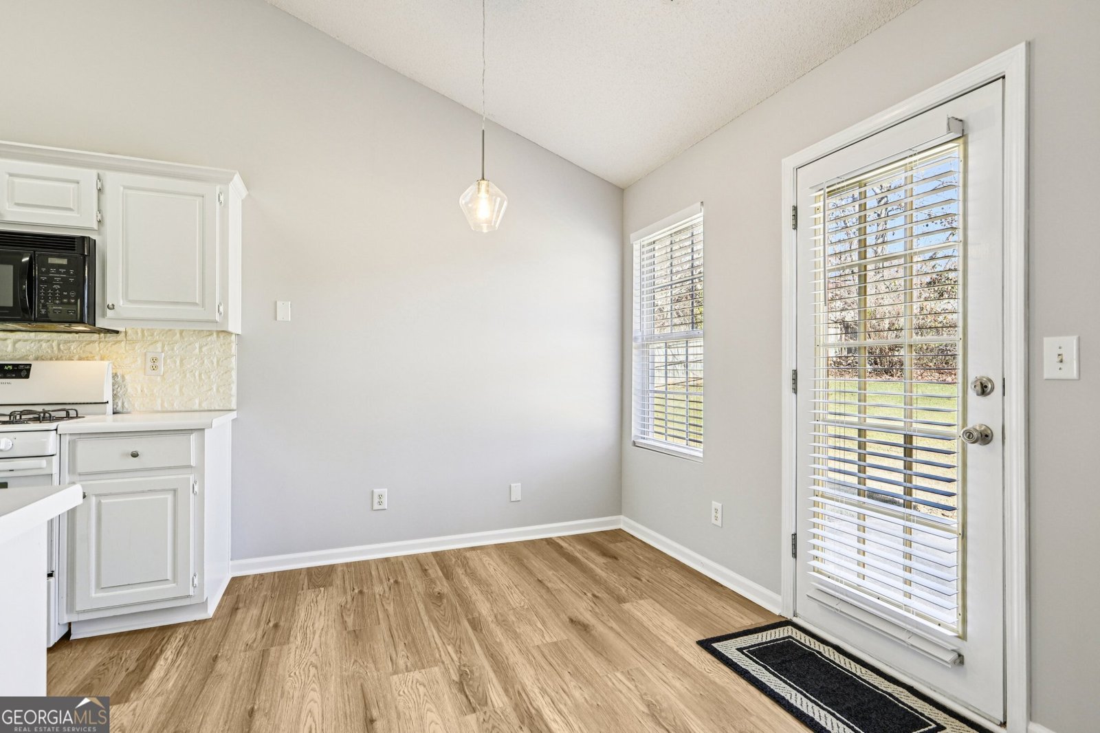 2425 Fort Daniels Drive Dacula - 13