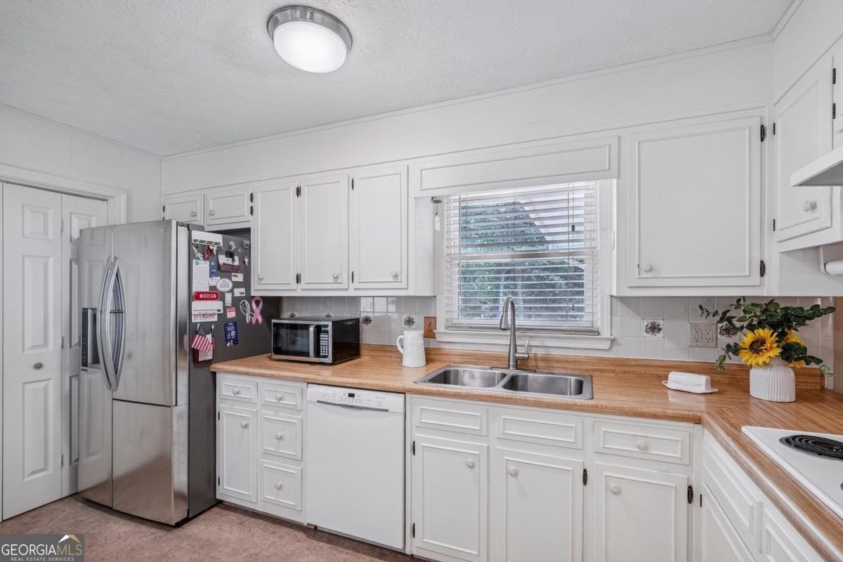 665 Beauregard Boulevard Fayetteville - 12