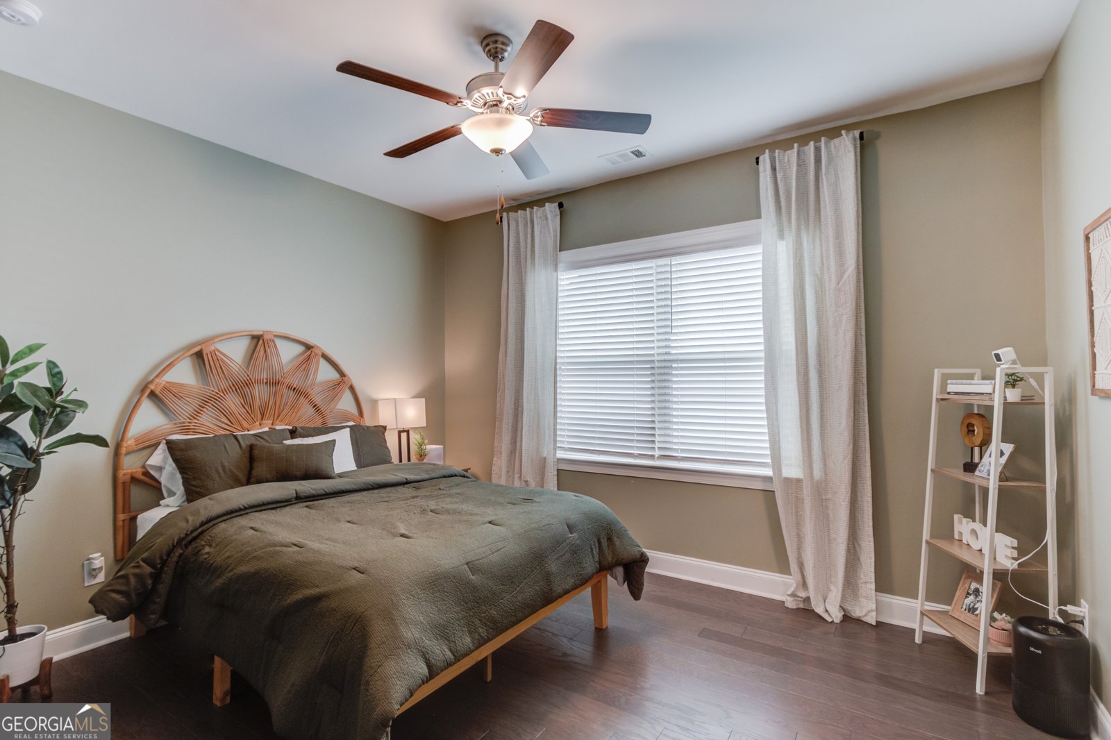 542 Flyingbolt Run Canton - 33