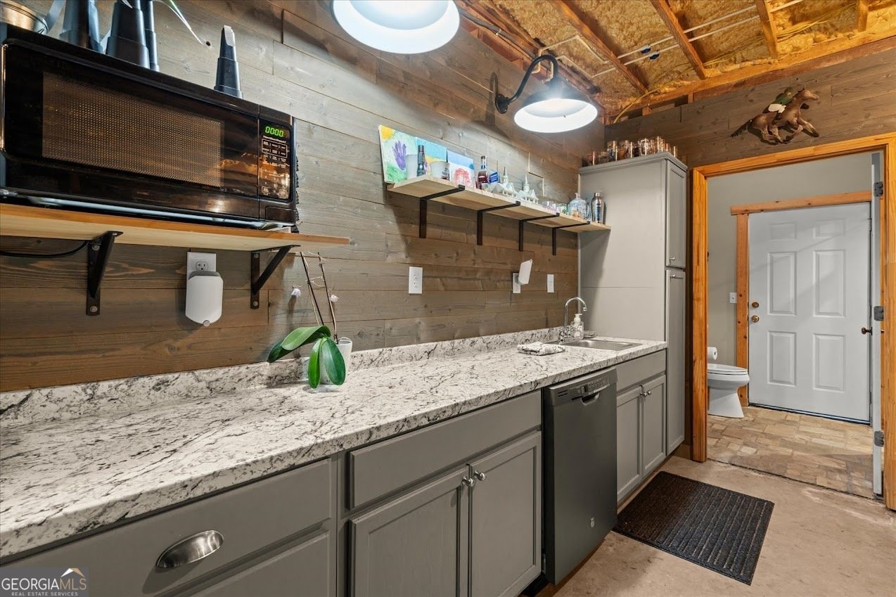 5320 Helton Road Winston - 63