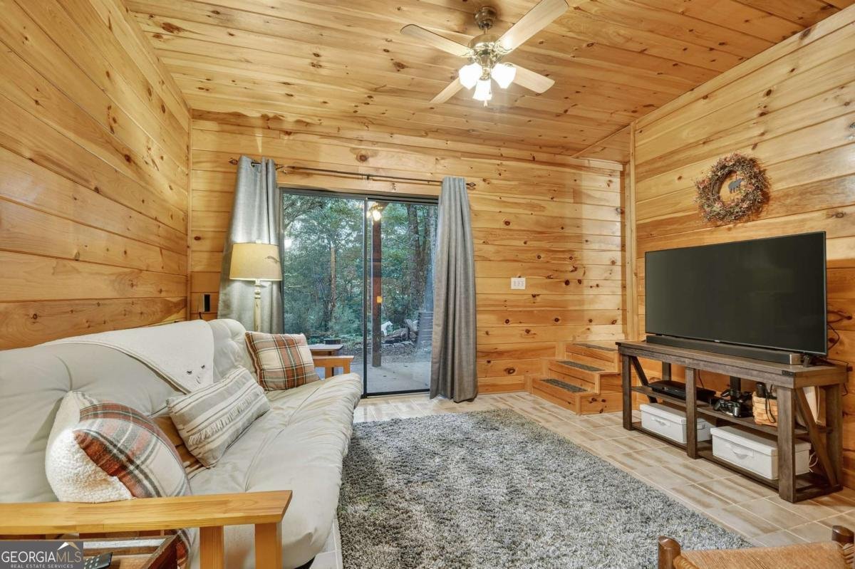 97 Doyle Carder Parkway Cherry Log - 30