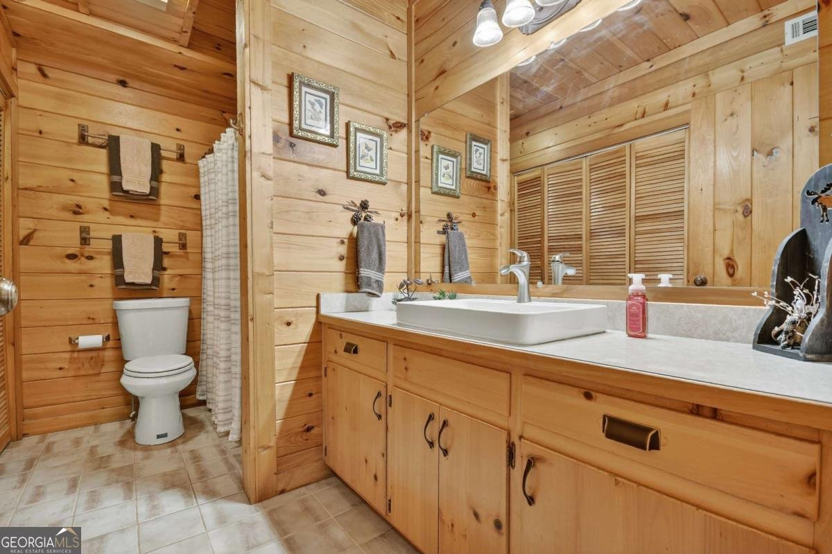 97 Doyle Carder Parkway Cherry Log - 33