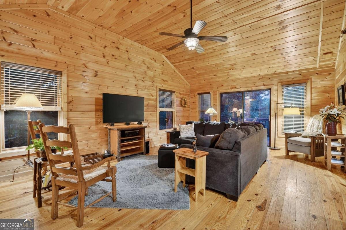 97 Doyle Carder Parkway Cherry Log - 7