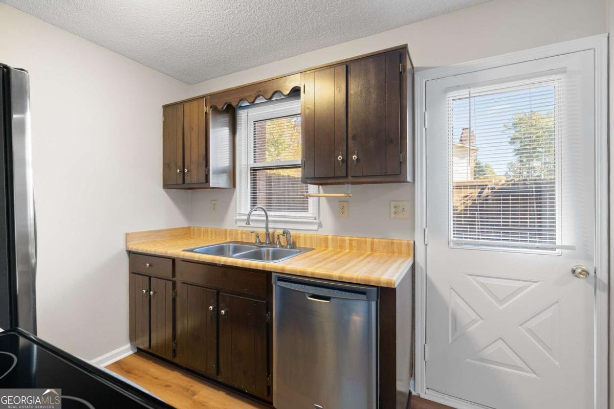 489 Little Road Marietta - 13