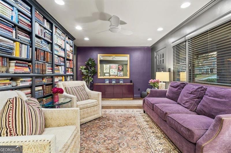 1291 CAROLYN Drive Atlanta - 3