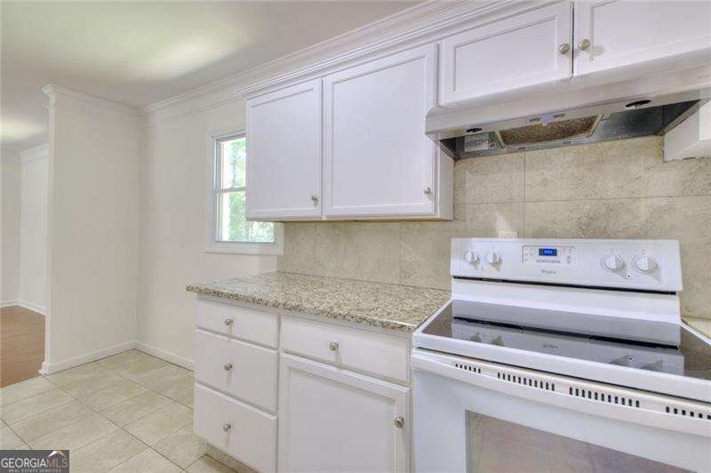 3946 Green Oak Drive Doraville - 27