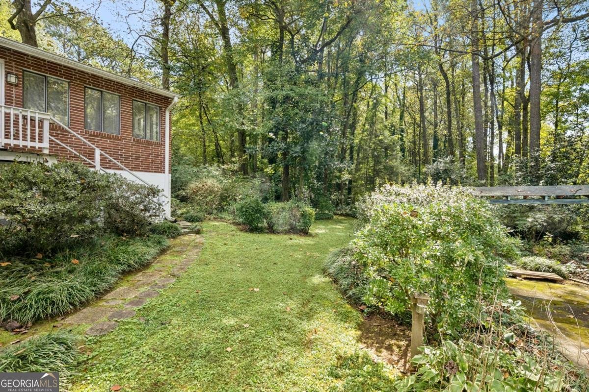 2855 Hollywood Drive Decatur - 22