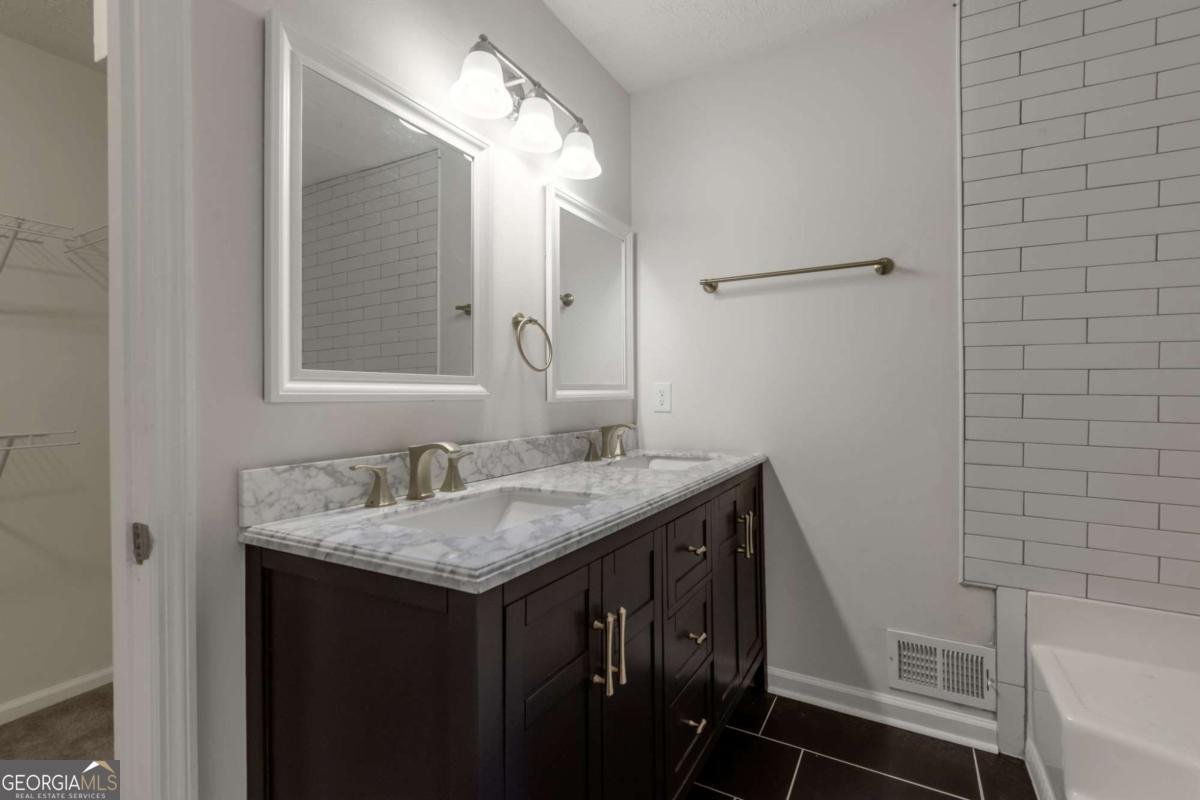 4870 Wade Valley Way Cumming - 10