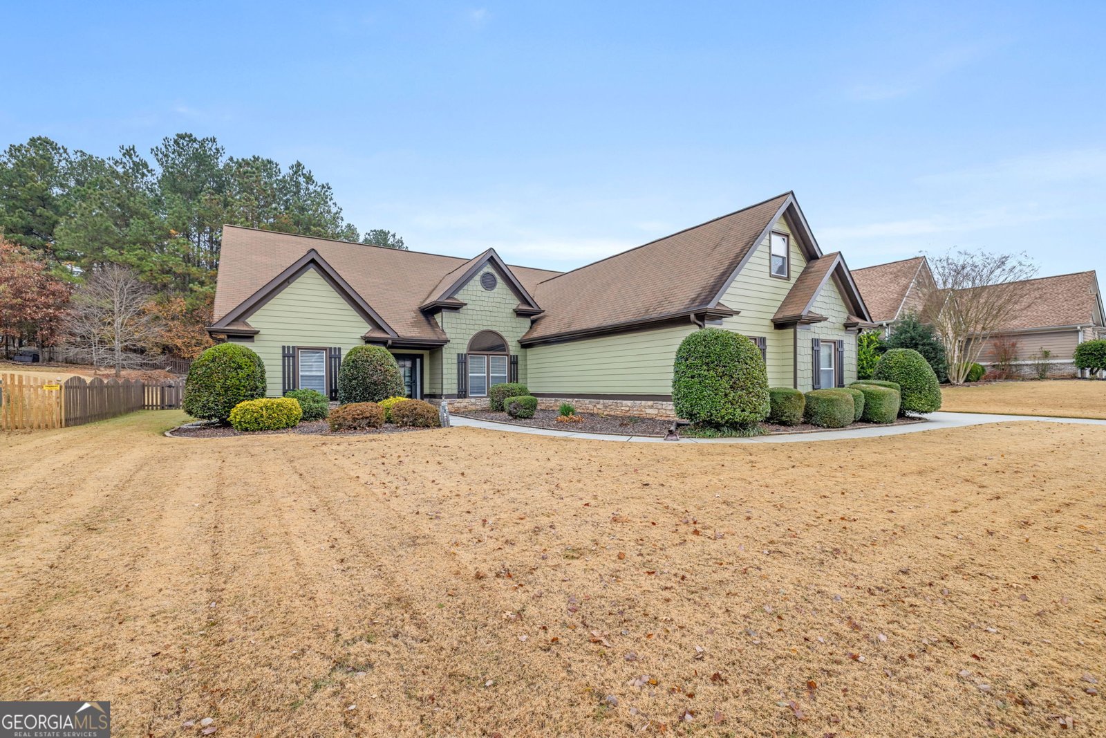731 Lincoln Drive Winder - 2