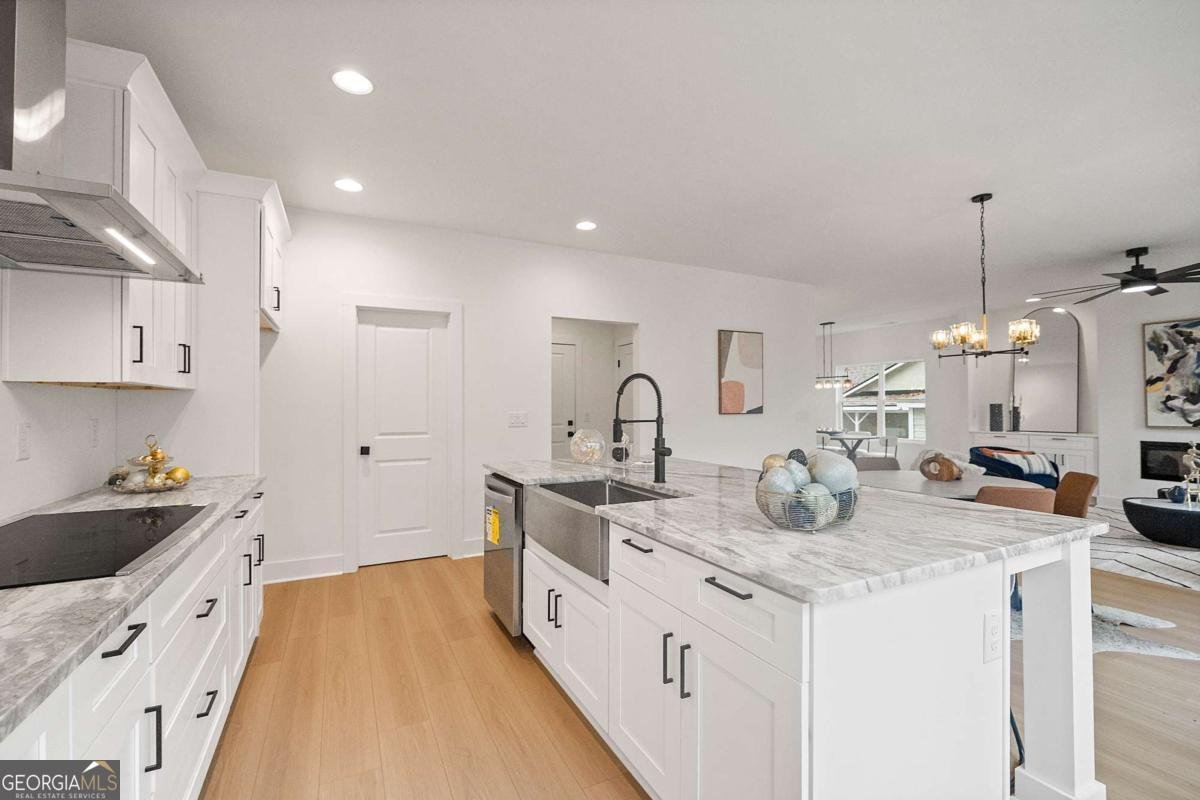 2167 Main Street Atlanta - 31