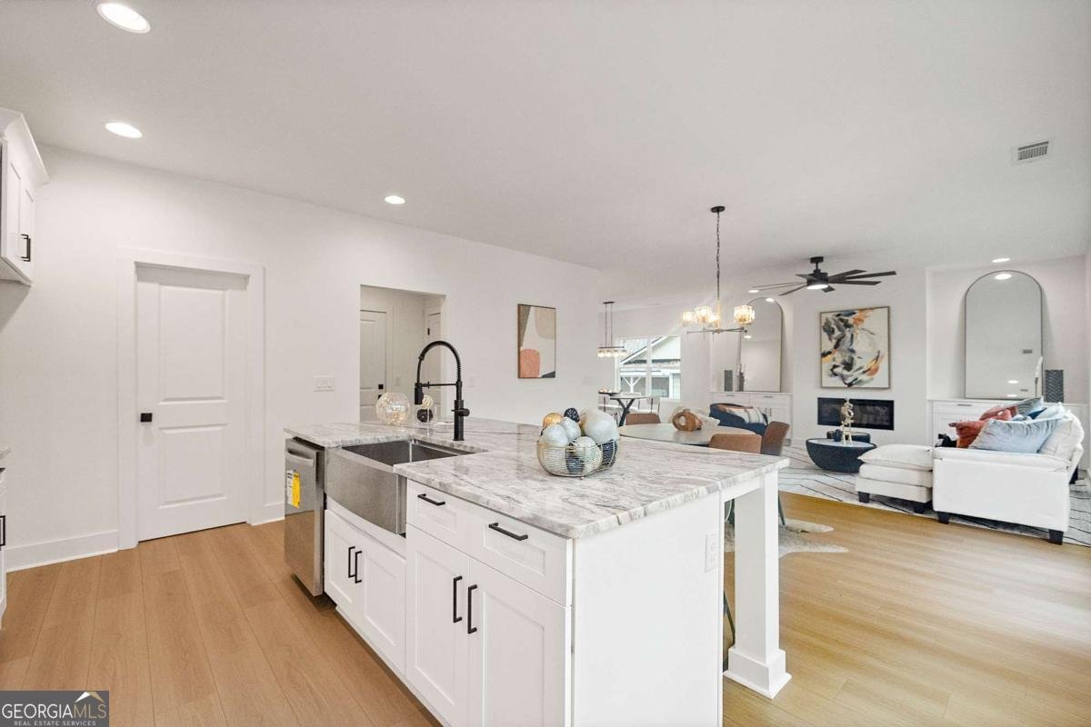 2167 Main Street Atlanta - 32