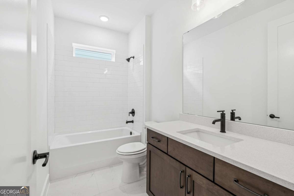 2044 Ripple Park Bend Canton - 7