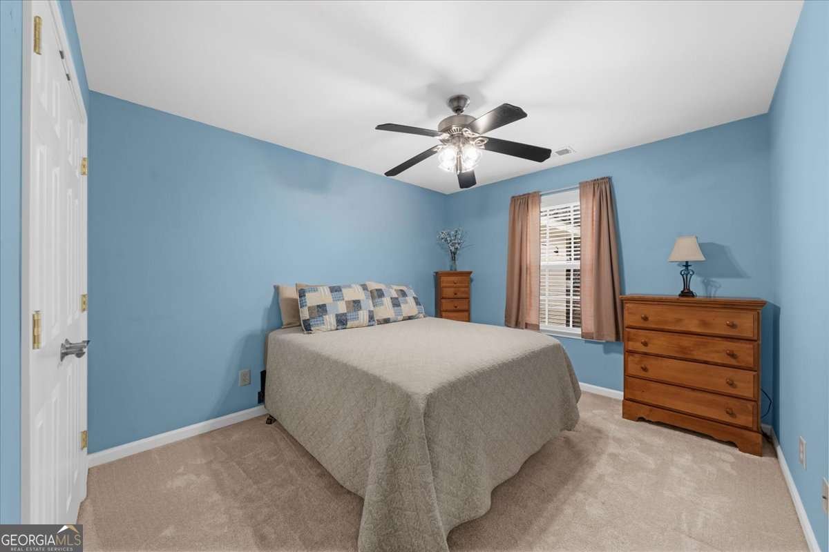 2135 Highland Gate Drive Cumming - 19