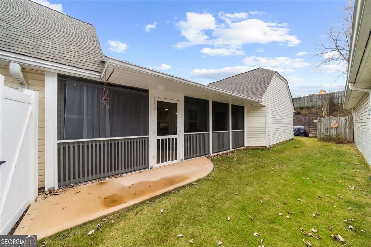 2135 Highland Gate Drive Cumming - 8