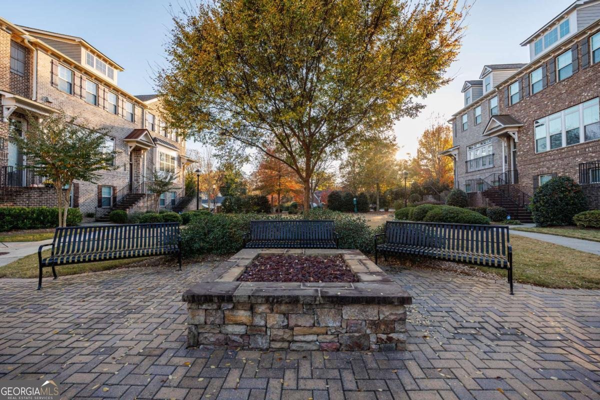 2002 Raven Way Atlanta - 10