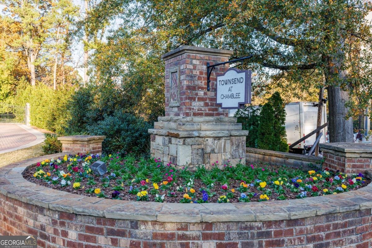 2002 Raven Way Atlanta - 27