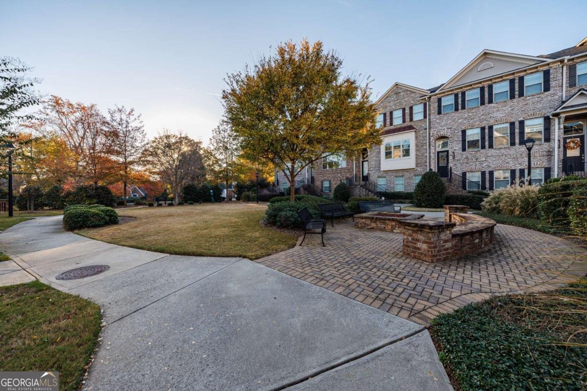 2002 Raven Way Atlanta - 9